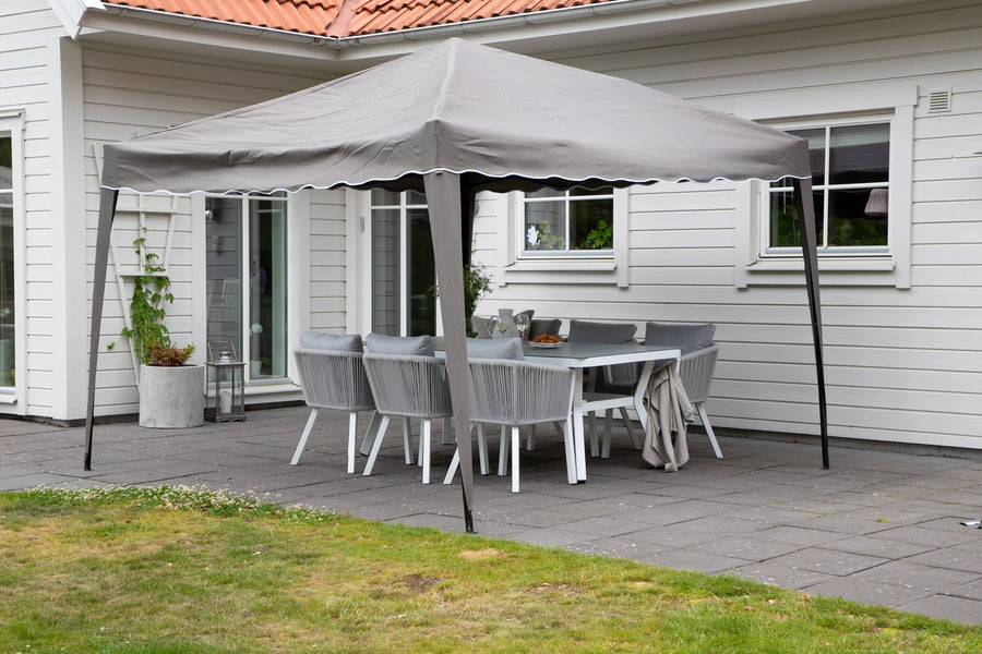Easy Up Pergola – Stilvolles Gartenmöbel von Venture Design