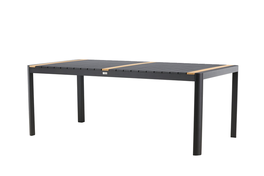 Togo Tisch 
