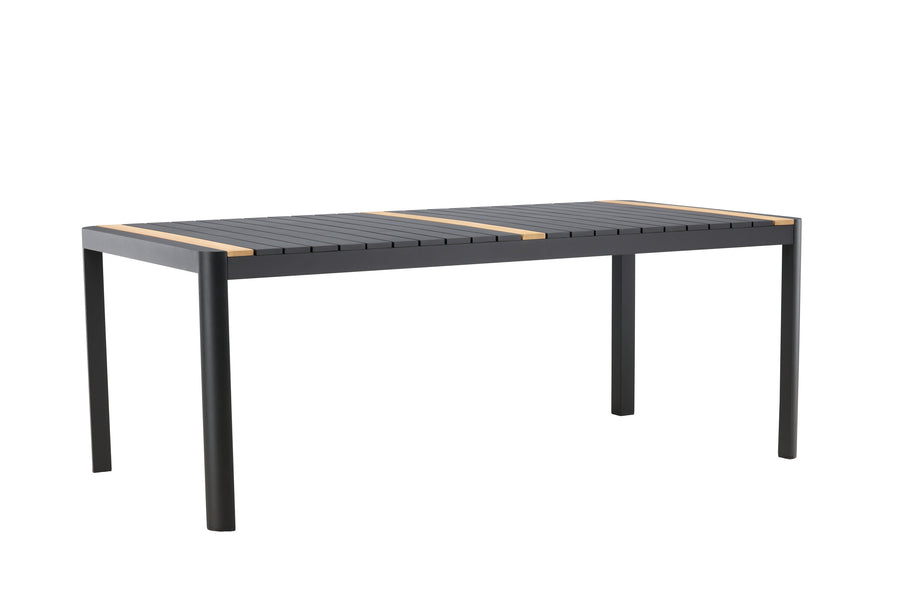 Togo Tisch 