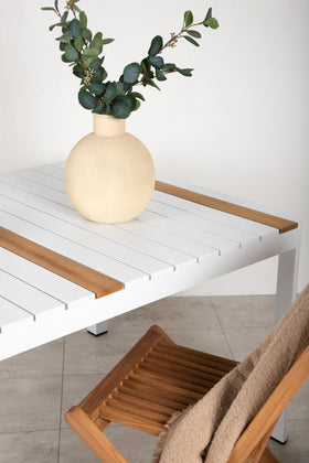 Togo Tisch 