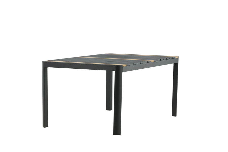 Togo Tisch 