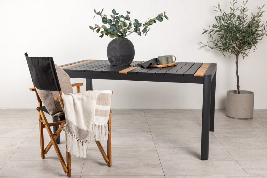 Togo Tisch 