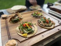 Schneidebrett mit Dipschalen