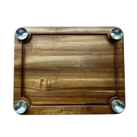 Schneidebrett mit Dipschalen