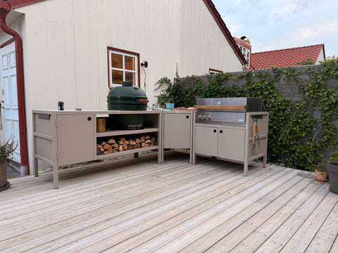 Kombinieren Sie aus mehreren verschiedenen Outdoorküchenmodulen