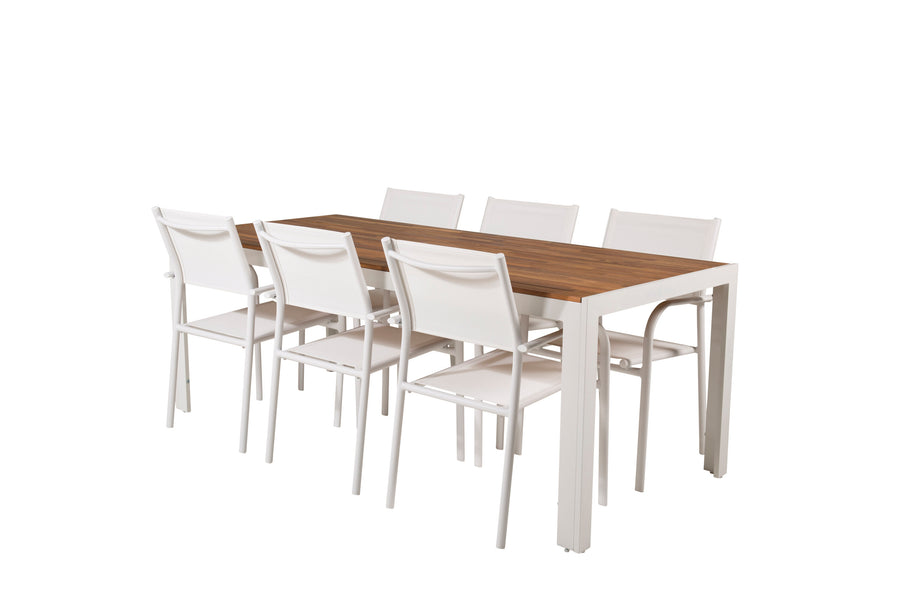 Essgruppe Bois mit den Stühlen Santorini 