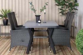 Essgruppe Virya mit den Stühlen Padova 