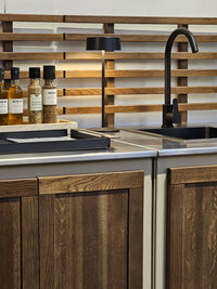 Gastro-Außenküchenmodul mit Rippensitz